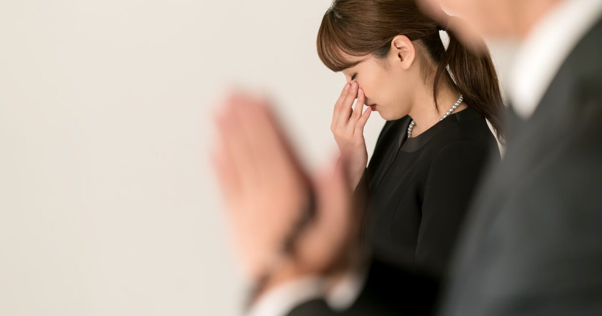 家族葬の注意点まとめ｜参列範囲と親族調整・費用管理・流れとマナーを解説